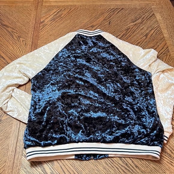 Velvet zip up - Picture 4 of 4